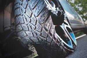 Who is at Fault for a Summer Tire Blowout Accident in Michigan?